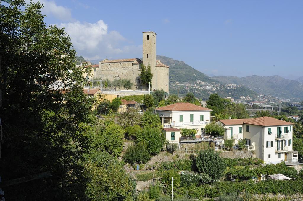 Medieval House Ventimiglia Esterno foto